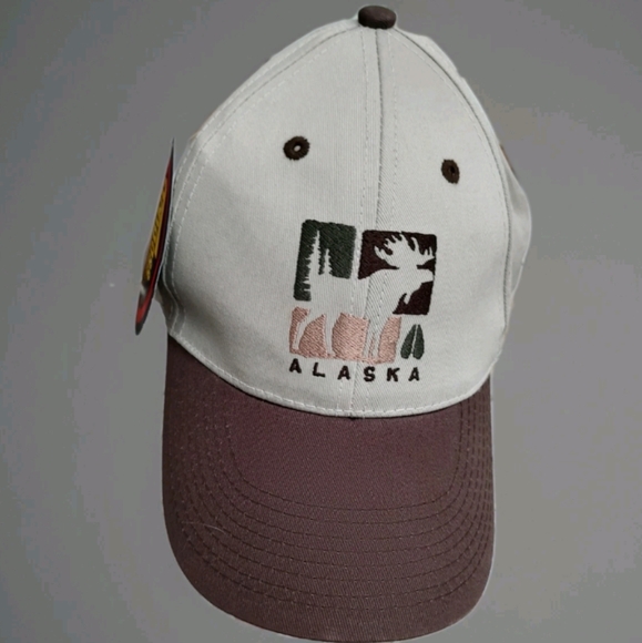 New Snap Back Cap With Alaska/Reindeer Logo/Tag Tongass Ketchikan AK - Picture 1 of 7